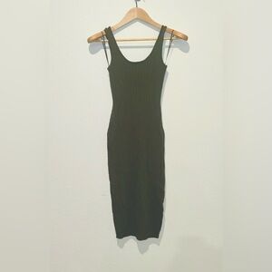 Hera Collection Olive Green Body-con Ribbed Midi Dress Size M 40 inches Long